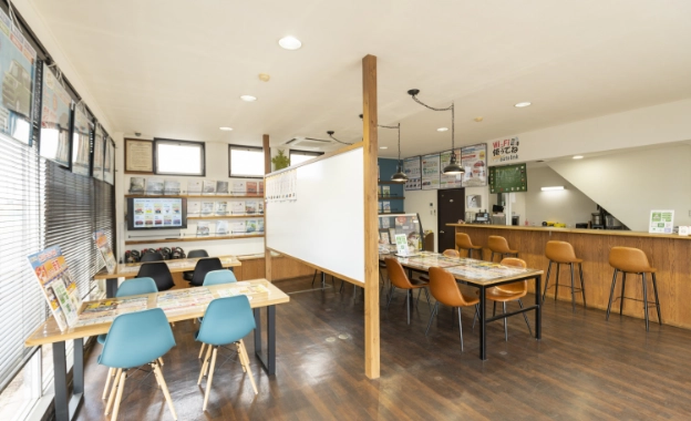 オートリンク 店舗内①